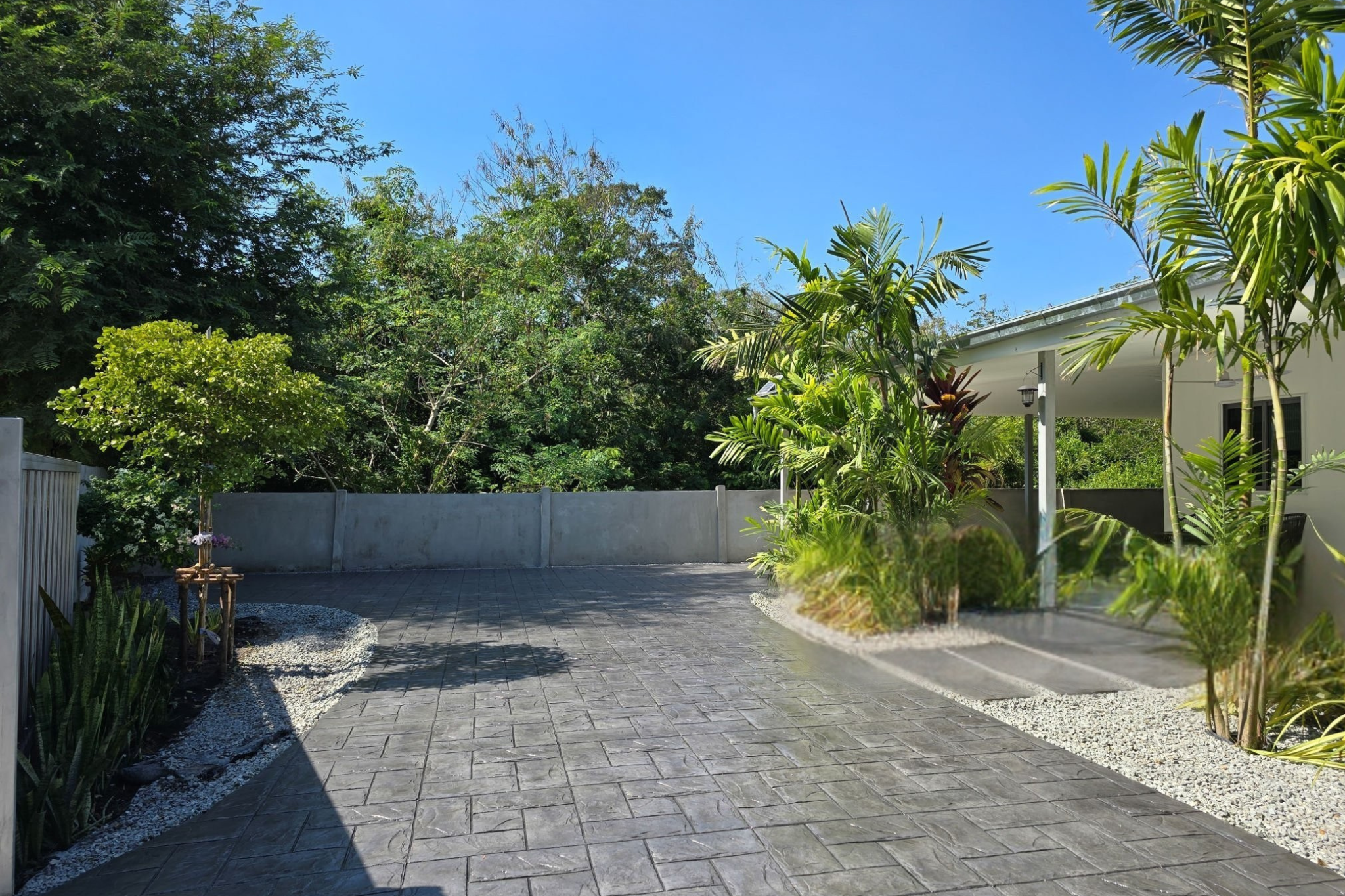 Stamped Concrete Walkways